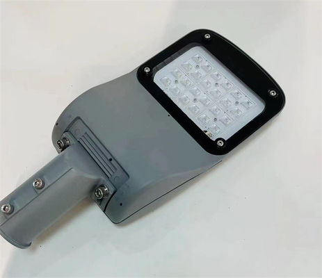 30W-80W Luzes de aparcamiento LED con carcasa de aluminio de fundición a presión Luzes de calle al aire libre para zonas residenciales