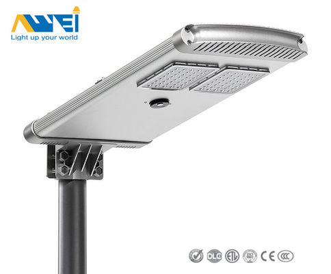 50W - 150W Alta eficiencia de luz solar LED de la calle Control remoto para carreteras urbanas, luces de estacionamiento
