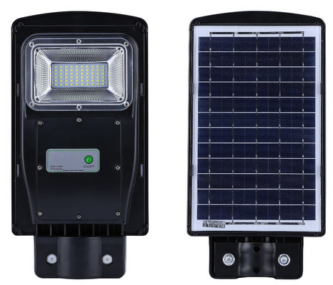 All In One Solar LED Street Light ABS Housing 6000K 40W Iluminación de carretera 5 años de garantía para parques y áreas residenciales