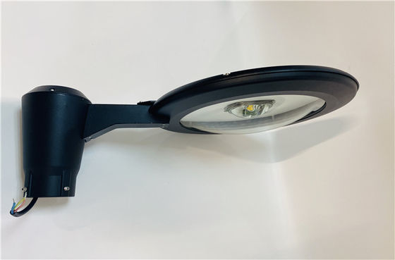 Ip66 6000LM Iluminación para jardines exteriores Instalaciones de fundición de aluminio de vidrio de cubierta de aluminio Iluminación para patios utilizada en jardines
